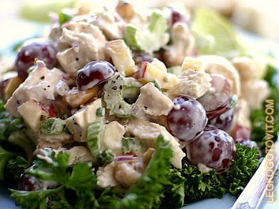 Салаты с мясом и виноградом