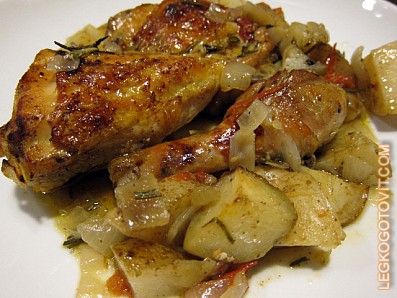 Фото рецепта: Картофель по-деревенски с курицей