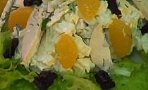 Фото рецепта: Салат с курицей и мандаринами